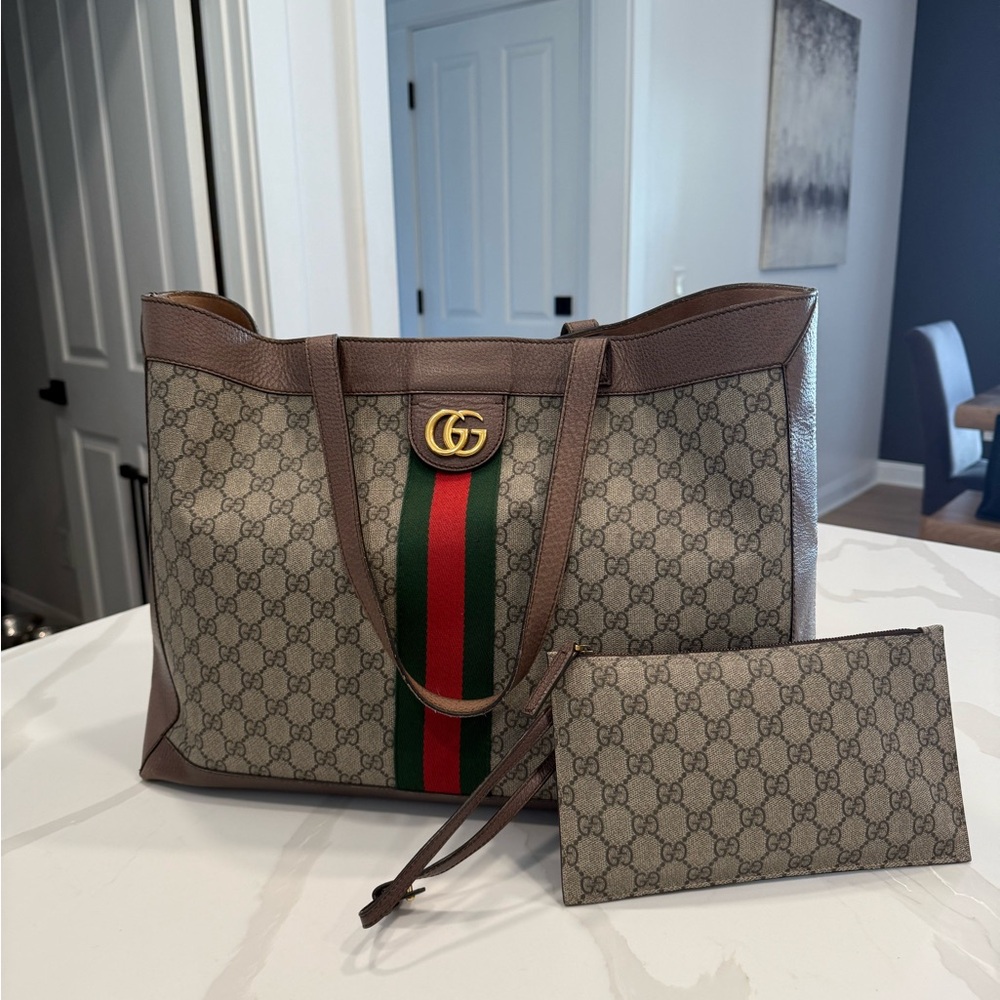 Gucci Monogram Ophidia Tote w/ removable pouch insert.